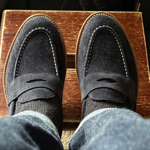 Grant Stone Traveler Penny in C.F. Stead Navy Janus Calf Suede