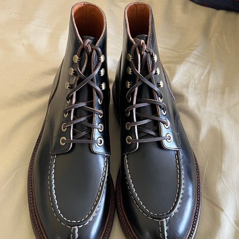 View photo of Grant Stone Ottawa Boot in Horween Black Chromexcel