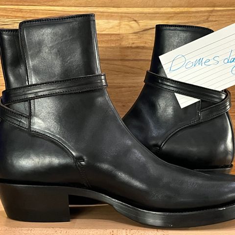 View photo of Crux Deluxe Jodhpur in Guidi Black Horsehide