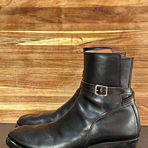 View photo of Crux Deluxe Jodhpur in Guidi Black Horsehide