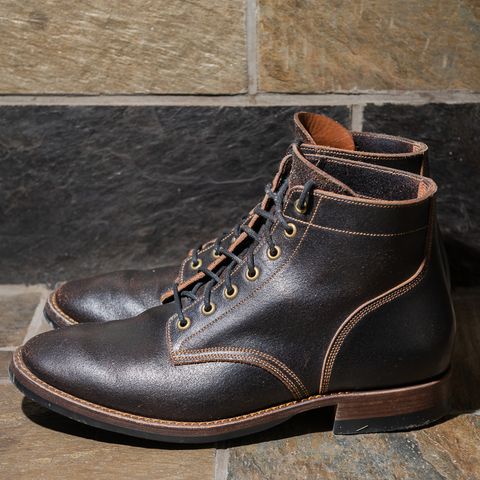 View photo of Onderhoud SVC01 Boondocker in Horween Java Waxed Flesh