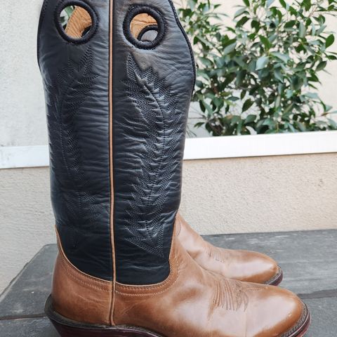 Drew's The Trevor in Unknown Leather
