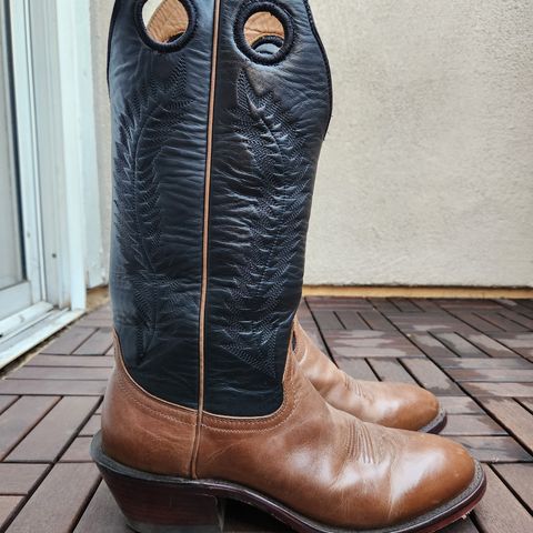 Drew's The Trevor in Unknown Leather