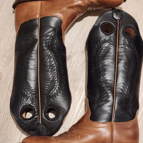 Drew's The Trevor in Unknown Leather
