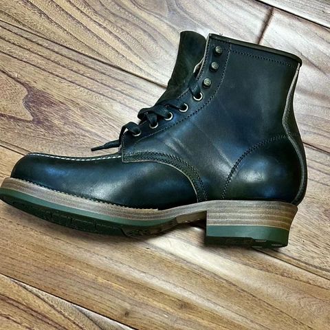 Flame Panda Moc Toe in Shinki Olive Oiled Horsebutt