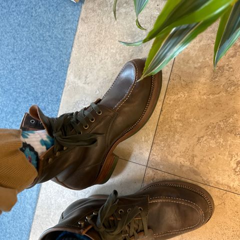 Flame Panda Moc Toe in Shinki Olive Oiled Horsebutt