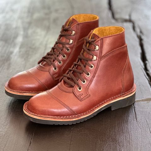 Jim Green Numzaan in Hazelnut Veg Retan