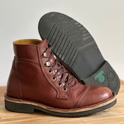 Jim Green Numzaan in Hazelnut Veg Retan