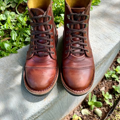 Jim Green Numzaan in Hazelnut Veg Retan