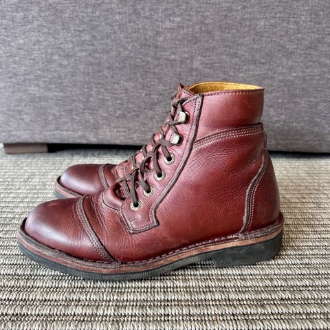 Jim Green Numzaan in Hazelnut Veg Retan