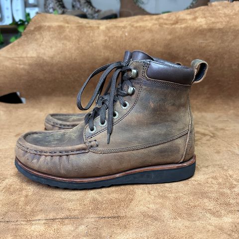 Jim Green Meander Moc Toe in Bronco Brown