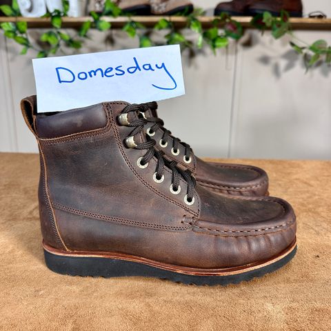 Jim Green Meander Moc Toe in Bronco Brown
