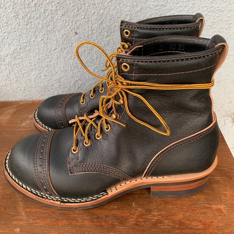 View photo of Wesco Warren Boot in Horween Navy Waxed Flesh