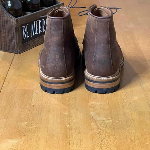Parkhurst The Niagara in C.F. Stead Light Brown Waxy Commander Suede
