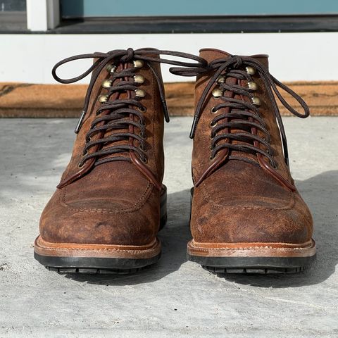 Parkhurst The Niagara in C.F. Stead Light Brown Waxy Commander Suede