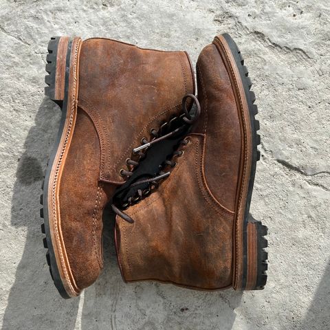 Parkhurst The Niagara in C.F. Stead Light Brown Waxy Commander Suede