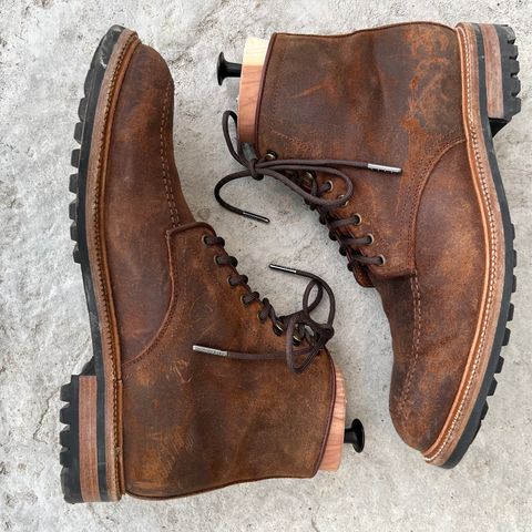Parkhurst The Niagara in C.F. Stead Light Brown Waxy Commander Suede