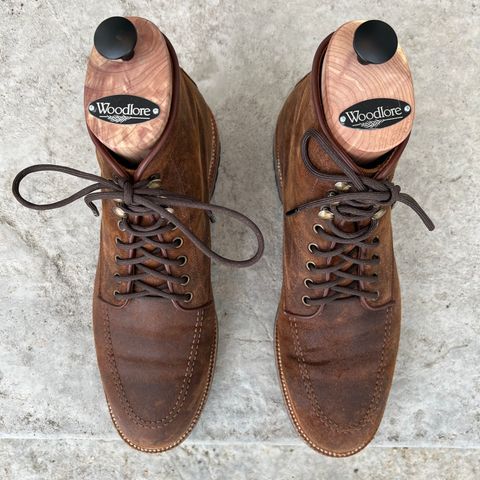 Parkhurst The Niagara in C.F. Stead Light Brown Waxy Commander Suede