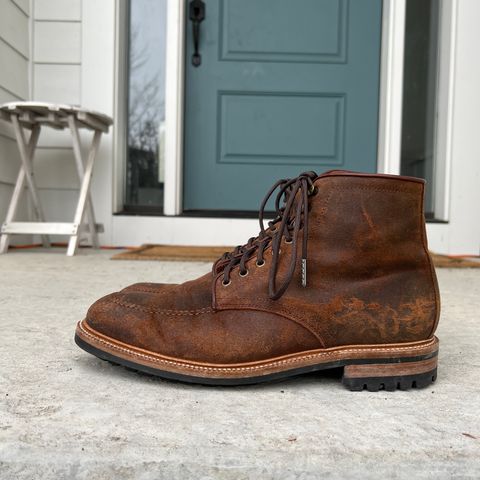 Parkhurst The Niagara in C.F. Stead Light Brown Waxy Commander Suede