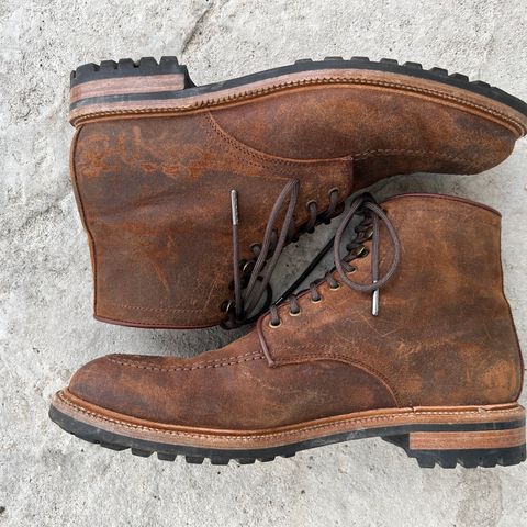 Parkhurst The Niagara in C.F. Stead Light Brown Waxy Commander Suede
