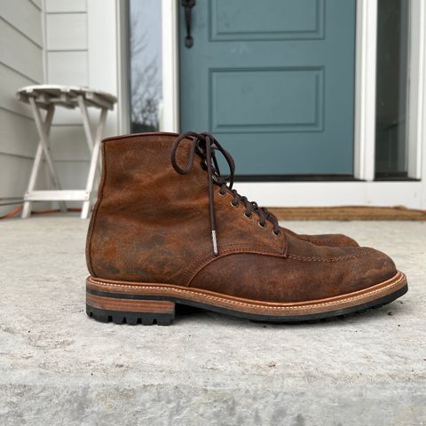 Parkhurst The Niagara in C.F. Stead Light Brown Waxy Commander Suede