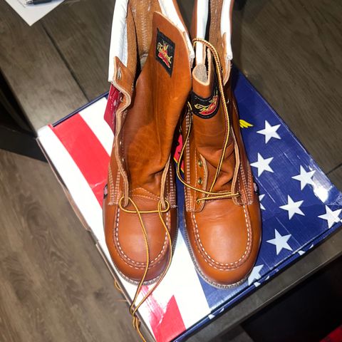 Thorogood 8" Moc Toe in Tobacco Gladiator Oil-Tanned