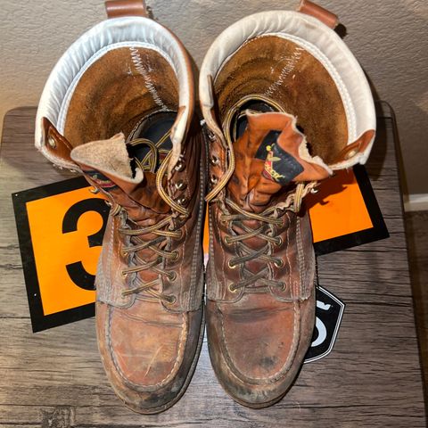 Thorogood 8" Moc Toe in Tobacco Gladiator Oil-Tanned