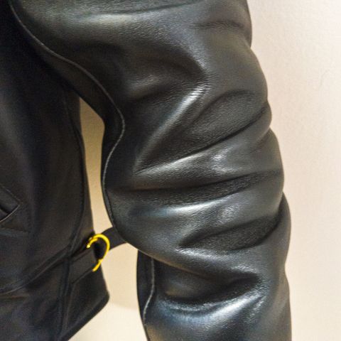 View photo of Himel Bros. Excelsior in Shinki Black Pigment Horsehide