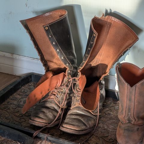 Clinch Hi-Liner in Wickett & Craig Black-Overdyed Latigo