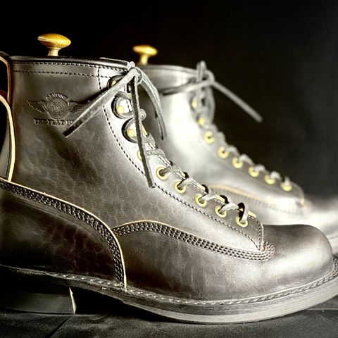The Flat Head FN-FB-004 HORSEHIDE LOGGER BOOTS in Black Teacore Horsebutt