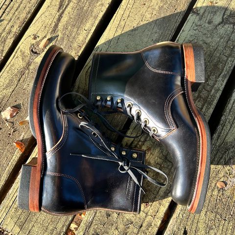 Quan Shoemaker Unknown Model in Maryam Black Horsebutt