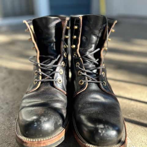 Quan Shoemaker Unknown Model in Maryam Black Horsebutt