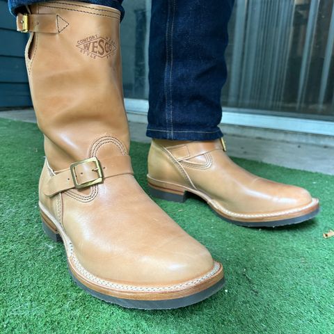Wesco Mister Lou in Maryam Natural Horsebutt