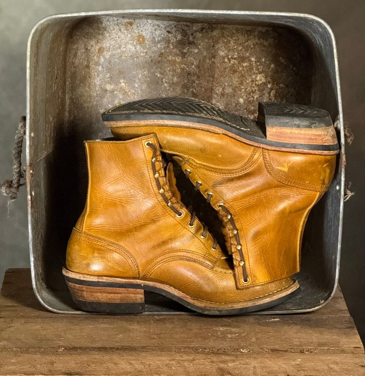 Nicks Ranger MTO in Horween Acorn Cypress | Photo by DocLineman ...