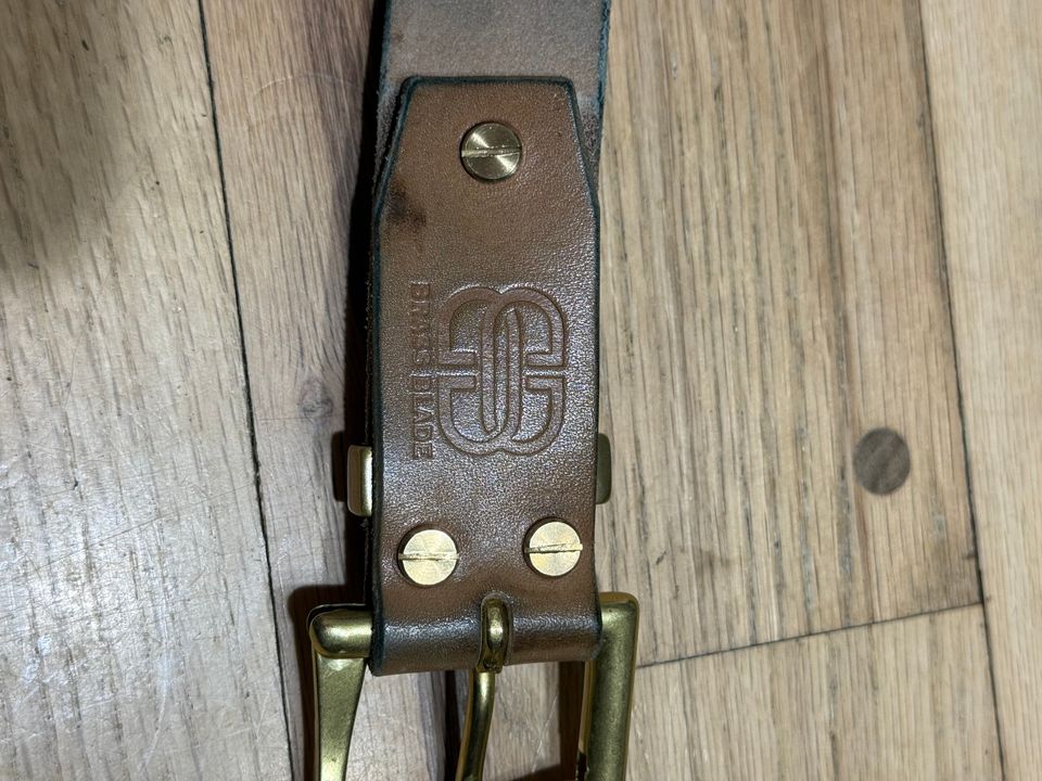 Brass Blade Custom in J&FJ Bakers Oak Bark Bridle Butt 14oz | Photo by ...